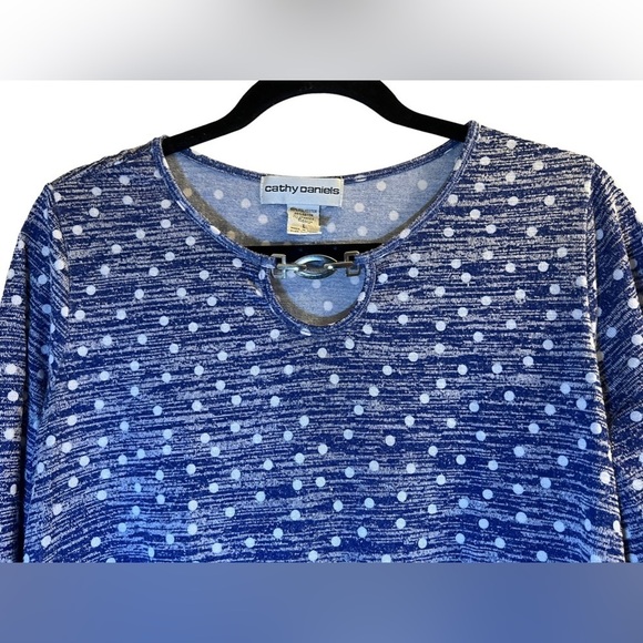 BUY 2 ITEMS GET 1 FREE -Cathy Daniels Blue & White Polka Dot 3/4 sleeve top Sz L - Picture 5 of 8
